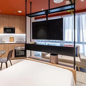  Apartamento Estudios Arturo Soria By Rent Me